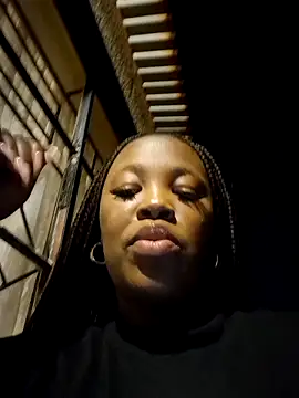 Snapshot of SWEETDOLLY29XX chatting on March 22, 6:03 pm SWEETDOLLY29XX online show from March 22, 6:03 pm