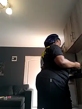 Snapshot of SWEETDOLLY29XX chatting on October 19, 8:26 am SWEETDOLLY29XX online show from October 19, 8:26 am