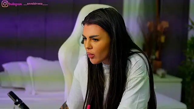 perfectt33n online show from October 6, 3:31 pm