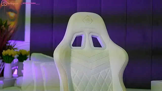 perfectt33n online show from November 21, 5:44 pm