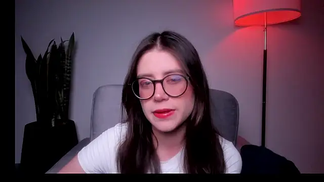 Snapshot of HazelKush chatting on June 22, 8:39 pm HazelKush online show from June 22, 8:39 pm