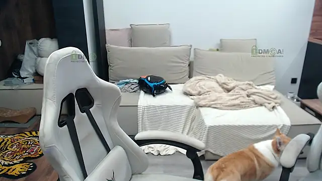 Snapshot of Sunny-Girl1 chatting on January 7, 7:55 am Sunny-Girl1 online show from January 7, 7:55 am