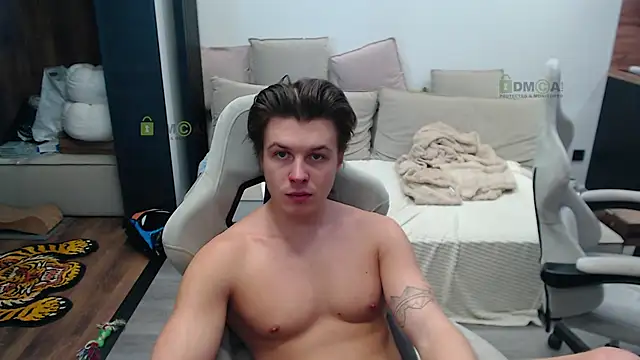 Snapshot of Sunny-Girl1 chatting on January 12, 10:42 am Sunny-Girl1 online show from January 12, 10:42 am