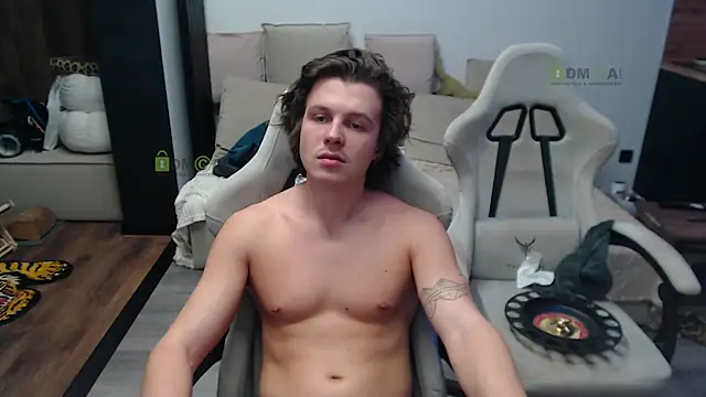 Snapshot of Sunny-Girl1 chatting on February 26, 8:30 pm Sunny-Girl1 online show from February 26, 8:30 pm