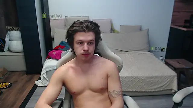 Snapshot of Sunny-Girl1 chatting on March 1, 6:37 am Sunny-Girl1 online show from March 1, 6:37 am