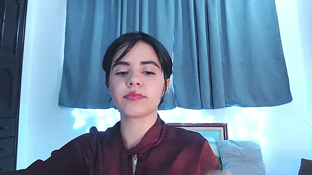 mia collins x online show from April 11, 8:24 pm