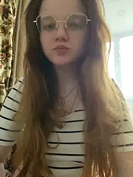 Snapshot of -MimmiLissa- chatting on January 25, 8:31 am -MimmiLissa- online show from January 25, 8:31 am