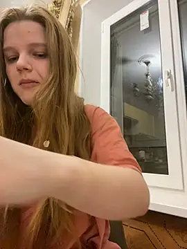 Snapshot of -MimmiLissa- chatting on March 2, 9:22 pm -MimmiLissa- online show from March 2, 9:22 pm