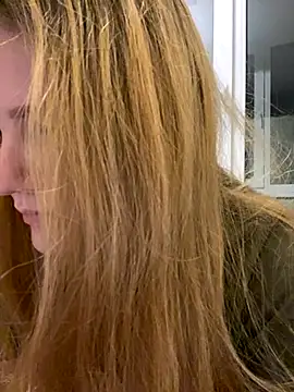 Snapshot of -MimmiLissa- chatting on October 3, 5:32 pm -MimmiLissa- online show from October 3, 5:32 pm