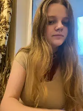 -MimmiLissa- online show from June 18, 1:06 am