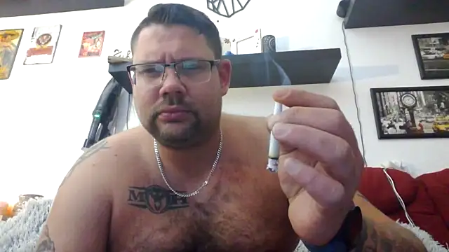 sexykevin17cm online show from April 10, 2:39 am