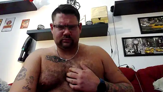 sexykevin17cm online show from April 16, 9:39 pm