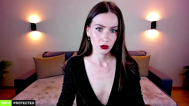 Snapshot of TheWoman__ chatting on December 4, 7:11 pm TheWoman online show from December 4, 7:11 pm