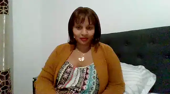 Snapshot of Nathyjess195 chatting on January 4, 4:55 am Nathyjess195 online show from January 4, 4:55 am
