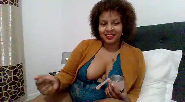 Snapshot of Nathyjess195 chatting on January 31, 7:50 am Nathyjess195 online show from January 31, 7:50 am