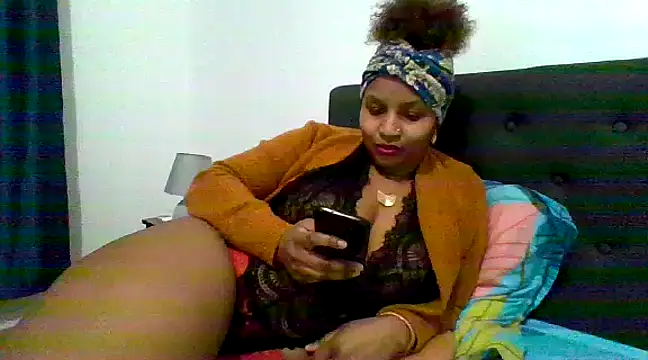 Snapshot of Nathyjess195 chatting on March 21, 1:23 pm Nathyjess195 online show from March 21, 1:23 pm