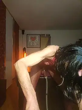 Snapshot of Python43 chatting on February 7, 5:49 pm Python43 online show from February 7, 5:49 pm