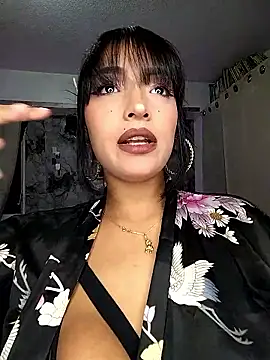 Snapshot of Shantal_Lovee chatting on June 6, 12:49 am Shantal Lovee online show from June 6, 12:49 am