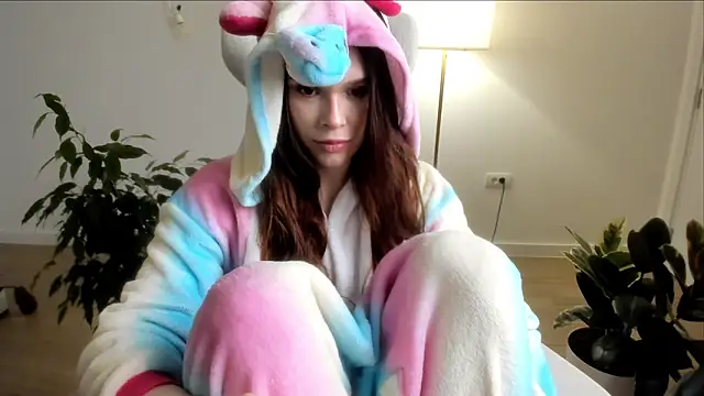 Snapshot of Pokemeboy chatting on November 15, 3:08 pm Pokemeboy online show from November 15, 3:08 pm