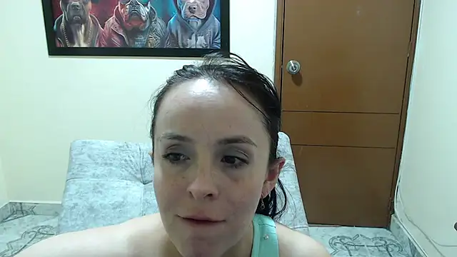 Snapshot of antara_hotgirl chatting on February 21, 10:04 pm antara hotgirl online show from February 21, 10:04 pm