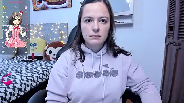 angelaagomez online show from December 17, 8:48 pm