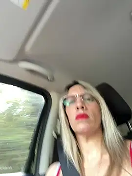 Gatitacarlita online show from January 20, 6:21 pm