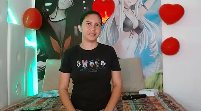 Snapshot of Bootycallhot chatting on February 18, 2:06 pm Bootycallhot online show from February 18, 2:06 pm