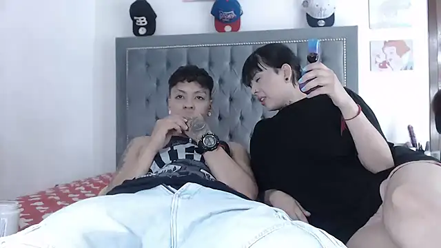 dulce maria x online show from February 23, 5:12 am