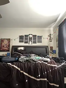 Snapshot of honneymel chatting on February 18, 11:52 pm honneymel online show from February 18, 11:52 pm