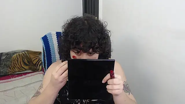 Smoke trip Alicia online show from February 11, 7:19 pm