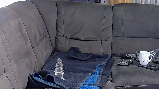 Snapshot of grandcool chatting on October 16, 4:46 am grandcool online show from October 16, 4:46 am