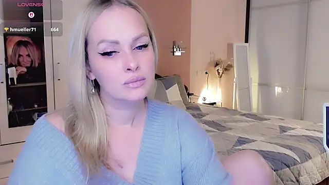 Libby Nora online show from October 29, 10:28 am