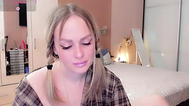 Libby Nora online show from April 8, 9:53 am