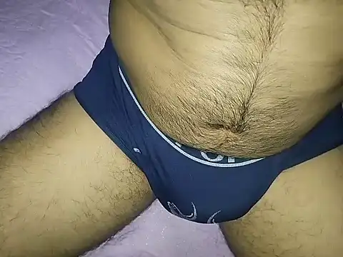 robertocastillo-2017 online show from September 15, 4:01 am