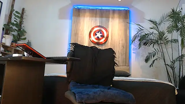 Snapshot of Andrew_4_ chatting on July 25, 2:53 am Andrew 4 online show from July 25, 2:53 am