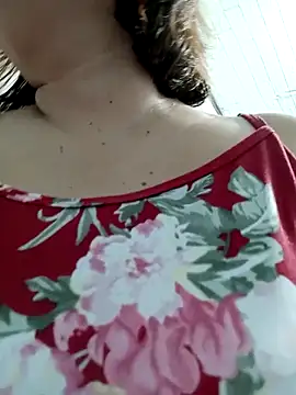Snapshot of XXLorie_02 chatting on September 17, 12:51 pm XXLorie 02 online show from September 17, 12:51 pm