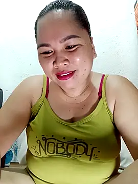 XXLorie 02 online show from October 25, 11:07 am