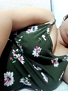 XXLorie 02 online show from November 7, 1:44 pm