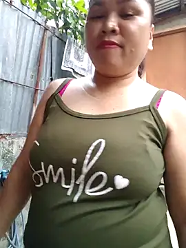 XXLorie 02 online show from April 7, 9:43 am