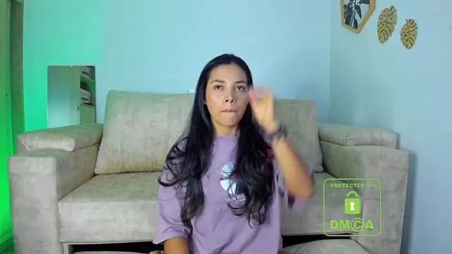 Snapshot of k4y_lover chatting on October 15, 12:33 am k4y lover online show from October 15, 12:33 am