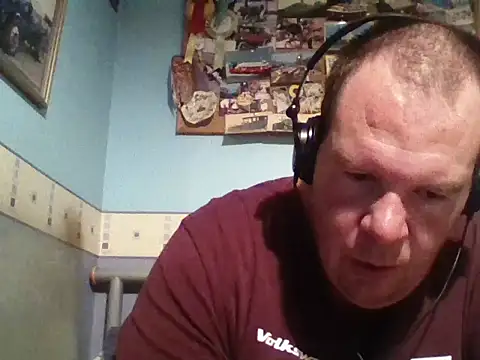 thickdick12331 online show from October 21, 8:20 pm