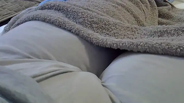 perescam online show from March 18, 4:32 pm