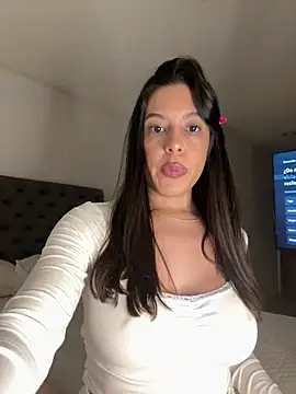 kamivolkano online show from February 18, 11:52 pm