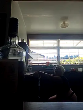 PinkTheHawk online show from February 19, 10:39 pm