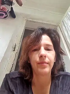 Snapshot of SexxyLety chatting on June 15, 6:59 am SexxyLety online show from June 15, 6:59 am