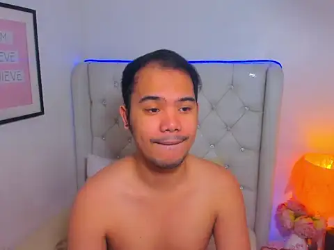 AsianZero online show from March 20, 4:23 pm