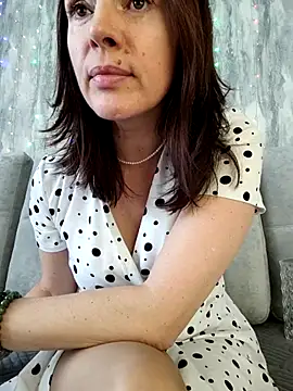 EvaXOAir online show from March 11, 3:01 am