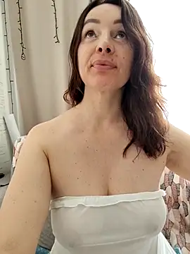 EvaXOAir online show from June 5, 3:57 am