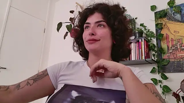 Snapshot of TaliMajesty chatting on November 28, 1:58 pm TaliMajesty online show from November 28, 1:58 pm