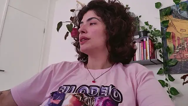 Snapshot of TaliMajesty chatting on November 29, 2:31 pm TaliMajesty online show from November 29, 2:31 pm